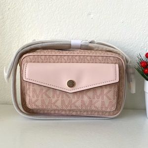 Michael Kors Jet Set Travel MD Camera Crossbody